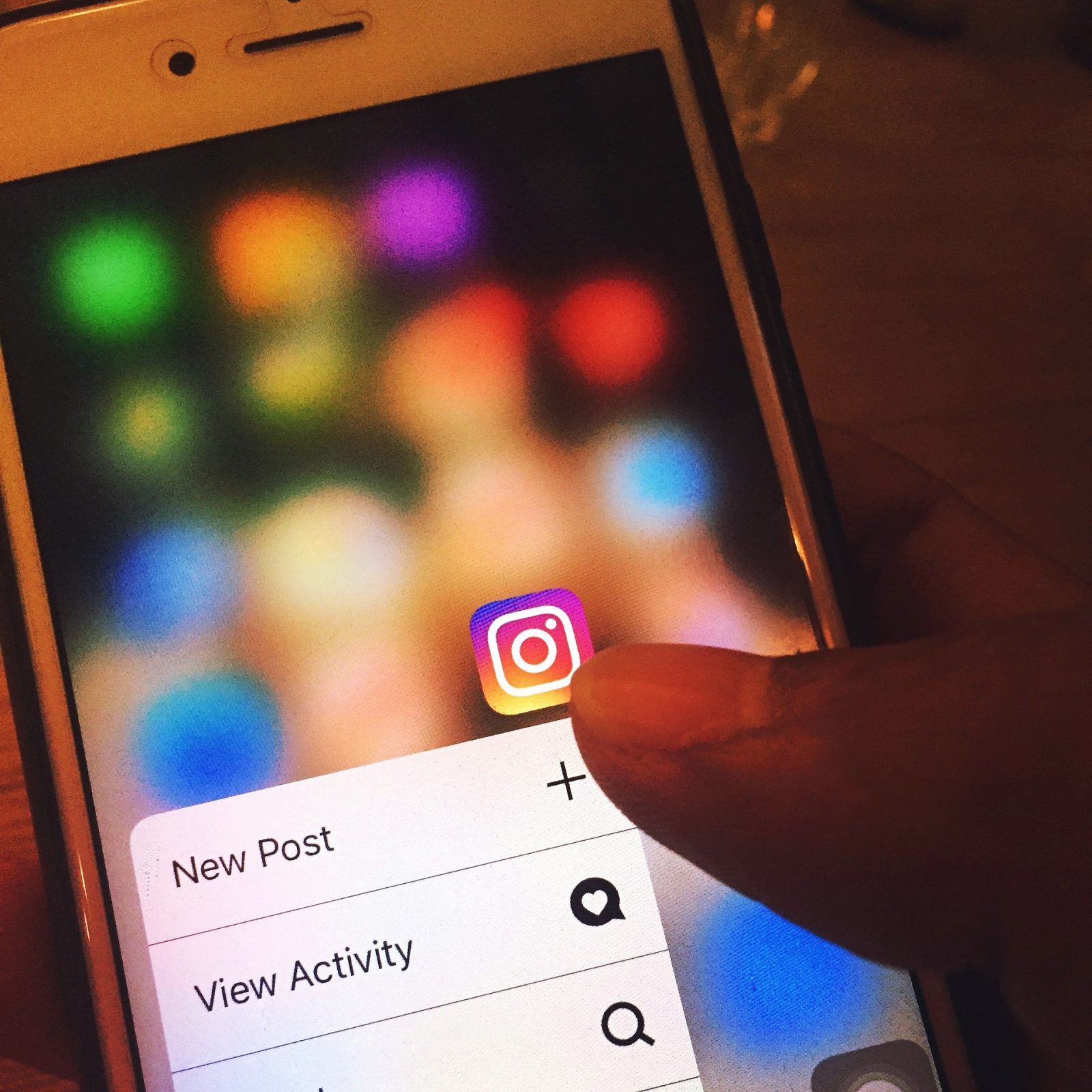 Шапка профиля в Instagram: как продать товар или услугу за 152 символа