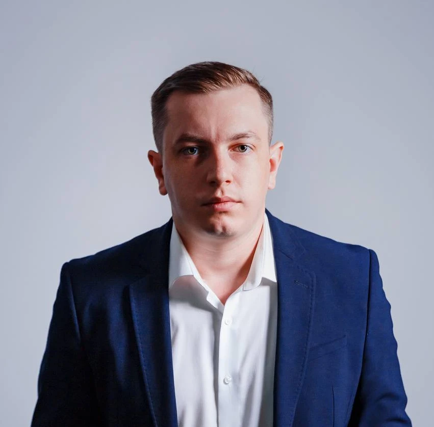 Александр Твердов