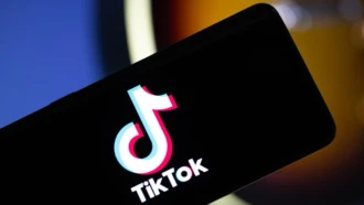 Идеи для видео в ТикТок: 17 примеров для тиктокеров