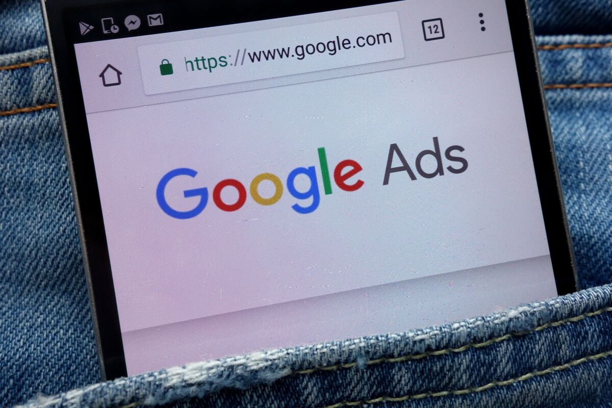 Реклама в Гугл КМС: как настроить + примеры