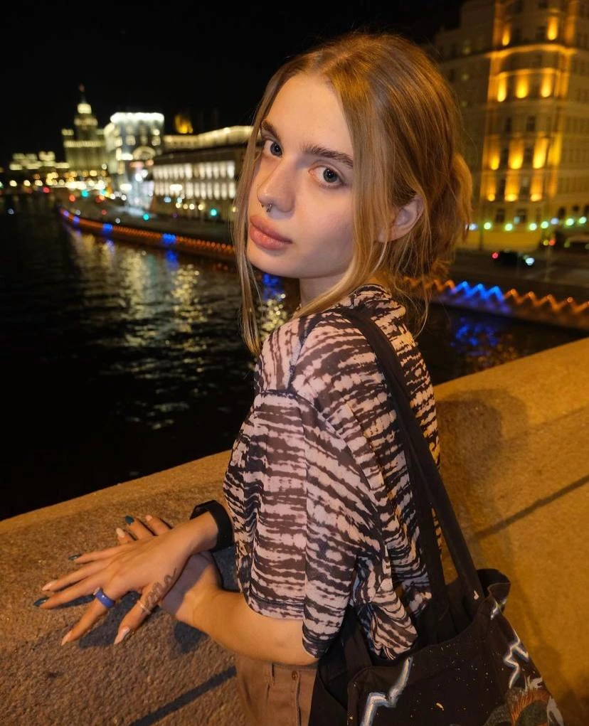 Настя